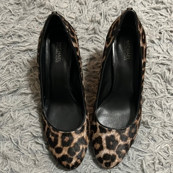 Michael Kors Shoes - Michael's Kors Leopard Calf Hide Pumps